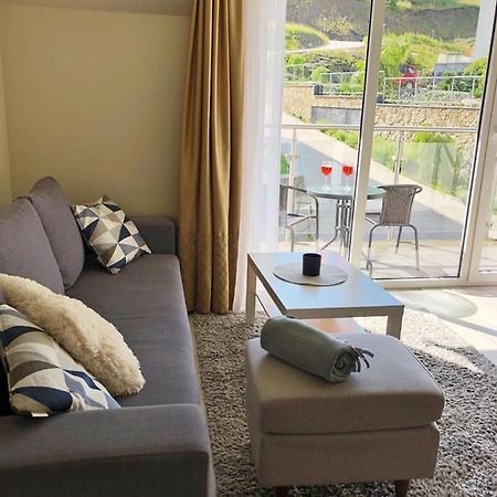 Atrakcyjny Apartament Czarna Gora Строне-Слёнске Экстерьер фото